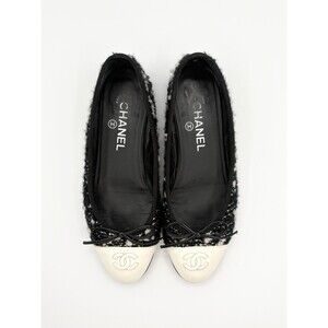Chanel Black Tweed Ballet Flats White Patent Leather Cap Toe Bow Accent EU 37.5